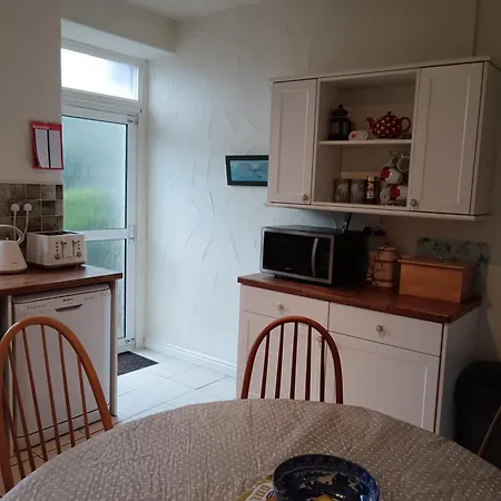 Holiday home Heatherlea *